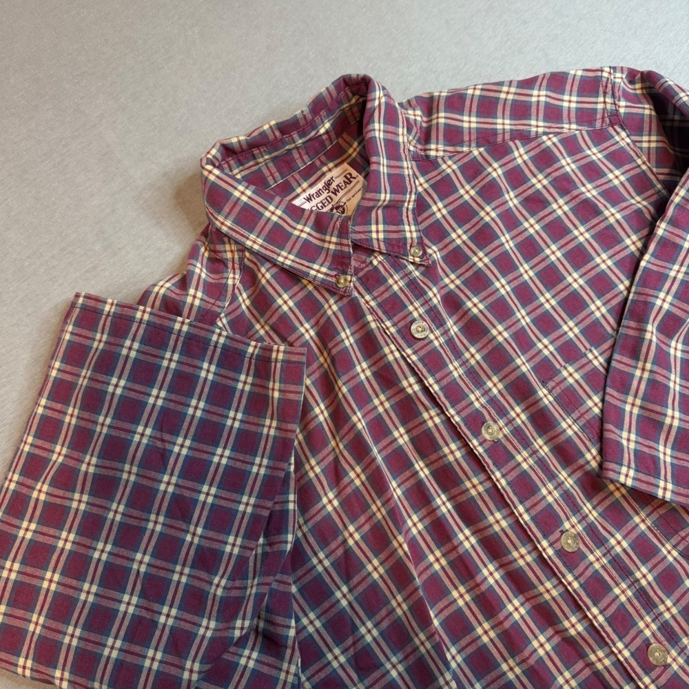 Wrangler Rugged Wear Mens Plaid Short Sleeve Button up cowboy western work large